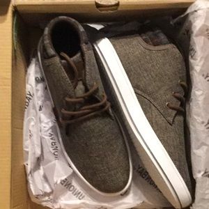 Unionbay brand little kid US 4. New.